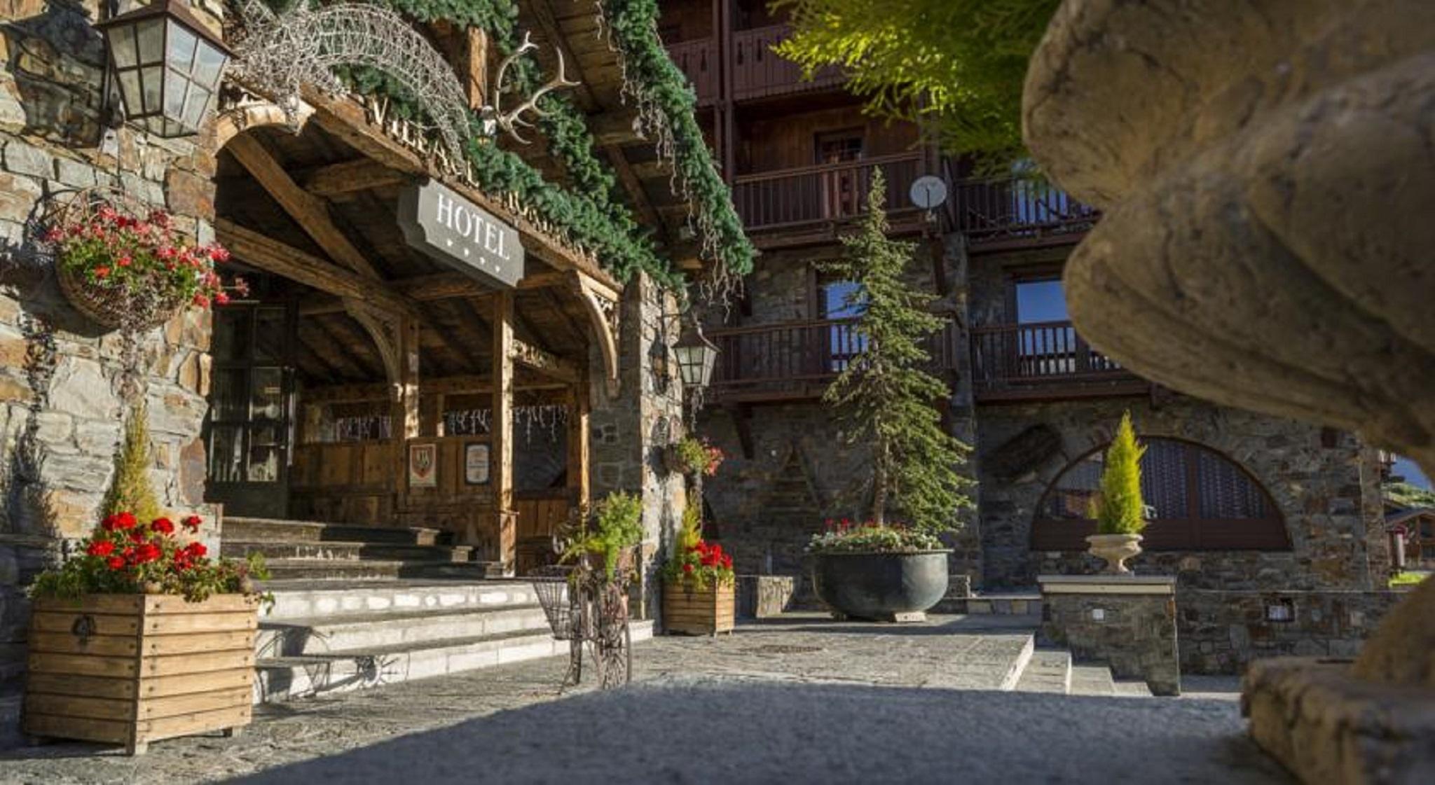 Village Montana 4*