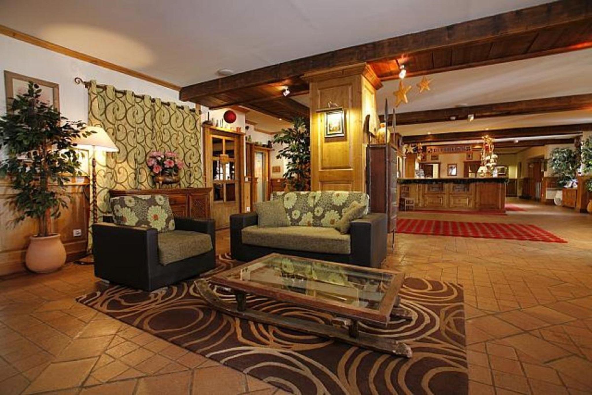 Hotel Village Montana 4*